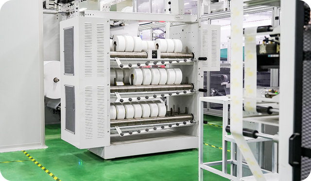 Linha de produção de fraldas